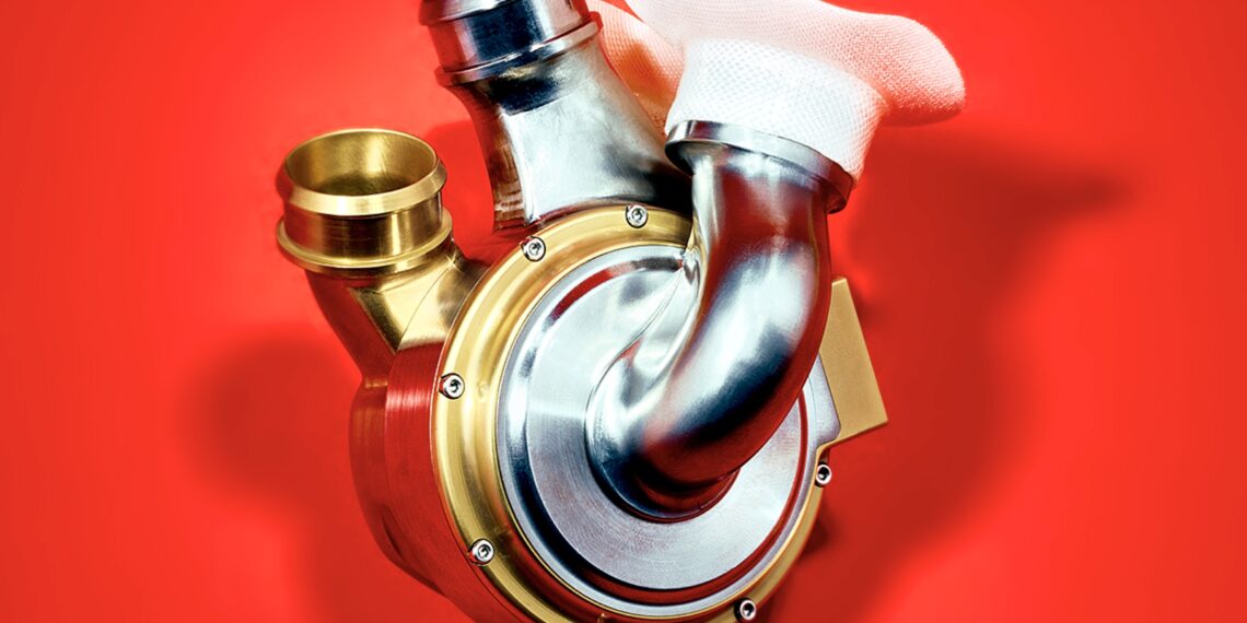 Искусственное титановое сердце впервые в истории имплантировали человеку