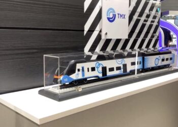 Пассажирские поезда на водороде запустят в России в 2025 году