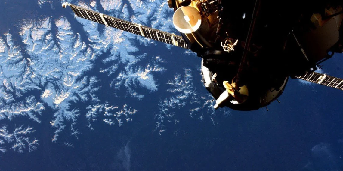 Российский космонавт Иван Вагнер опубликовал захватывающие снимки с МКС 