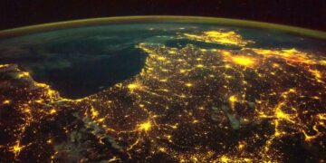 Минцифры вложит 100 млрд рублей в российский аналог спутникового интернета Starlink 