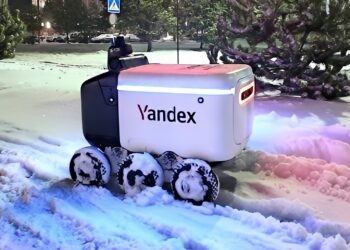 Яндекс обучит роботов-курьеров не застревать в снегу: испытания пройдут в Новом Уренгое