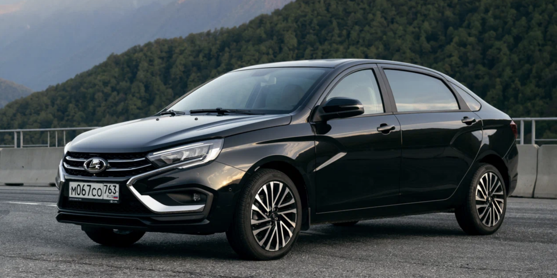 Стартовали продажи Lada Aura. Цена — 2.6 млн рублей