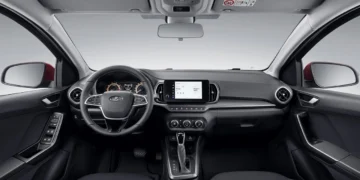 Официально: раскрыт интерьер Lada Iskra