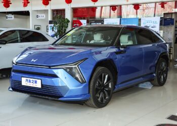 Новая Honda S7 получила 476 л.с и камеры вместо зеркал заднего вида