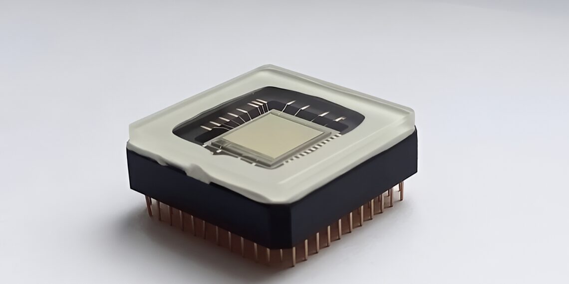 Созданы первые российские фотомодули