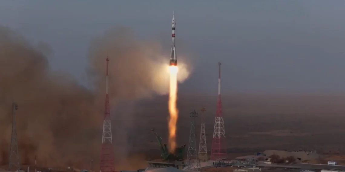 Стартовый стол поврежден после запуска космического корабля «Союз МС-28»