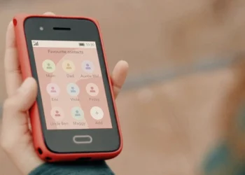 XploraOne — первый смартфон для детей без соцсетей