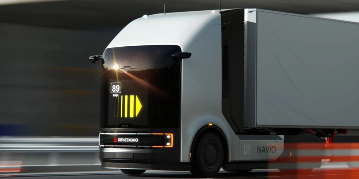 Беспилотные грузовики без водителя выйдут на дороги России до 2026 года
